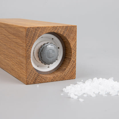 Quadratische Pfeffer- und Salzmühle mit Keramikmahlwerk von Stellbar